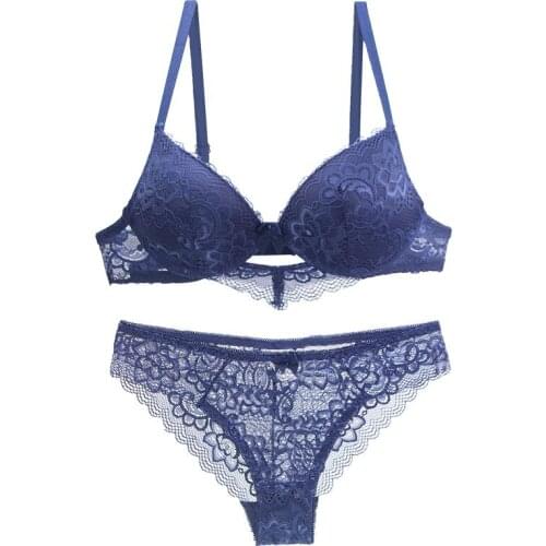 2021 New Thin Cup Lace Bra Panty Sets Romatic French Lace Hollow Out Transparent Charming Underwear Women