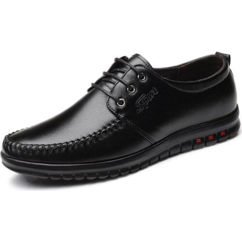 Flat Classic Men Dress Leather Wingtip Carved Italian Formal Plus Size Lace Up Pointed Shoes Men Casual Party Shoes Fashion new