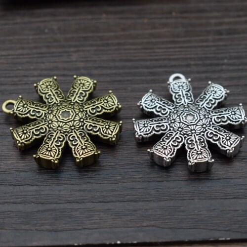 12pcs Unique Double-sided Runes Keychain For Women Men Talisman Jewelry Nordic Amulet Runes Pendant