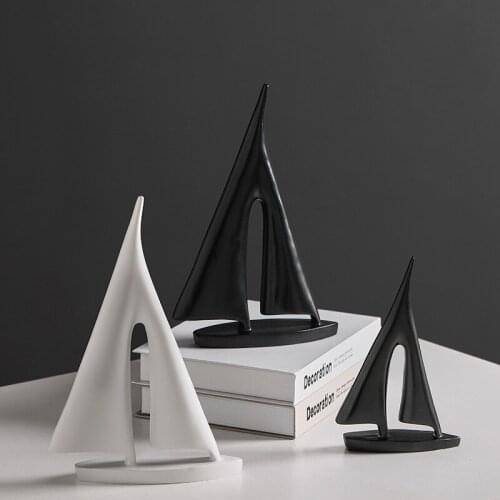 Abstract White Black Sailing Ship Resin Crafts Decoration Room Home Decoration Decoration Business Gifts