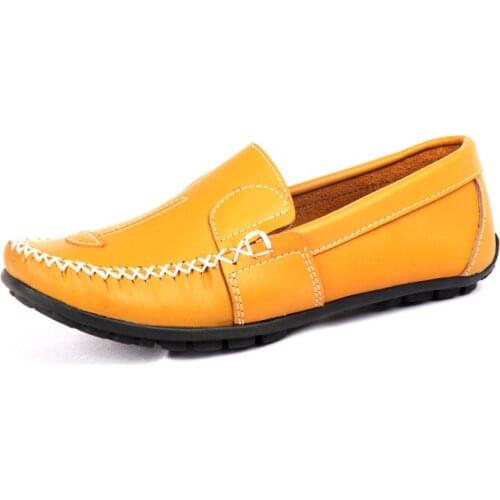 Men Genuine Leather Loafers Soft Casual Cowhide Driving Shoes Comfortable Slip On Moccasins Loafers Men boat shoes Cowhide