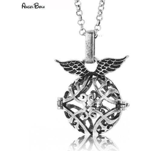 New Arrival 20.5mm Fashion Angel Wings Necklace Women Angel Wings Round Pendant Angel Charm Gifts Wing Necklace DIY Jewelry