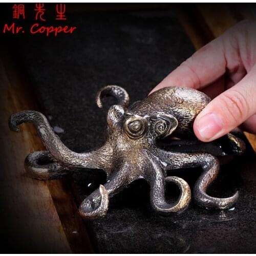 Big Octopus Statue Pure Copper Tea Pet Table Ornament Lucky Home Decorations Accessories Antique Brass Animal Figurines Crafts