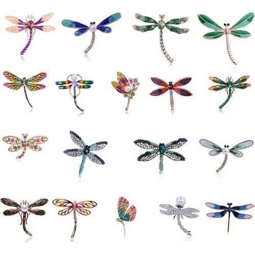 Exquisite Chic Animal Brooch Pin Wings Color Spread Wings Dragonfly Rhinestone Dripping Oil Brooch Costume Decoration Brooch Pin