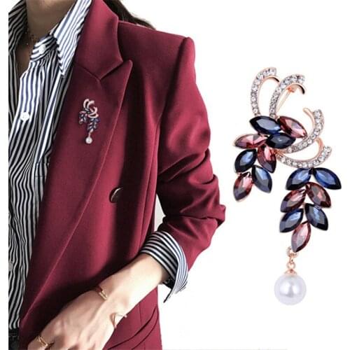 Trendy Crystal Two Bunch of Grapes Big Pearl Pendant Brooches Pin Fine Fashion Jewelry