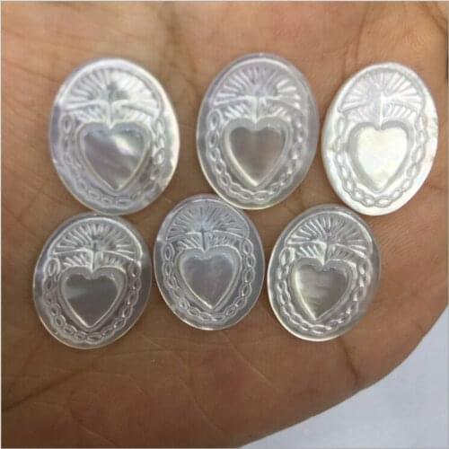 50pcs 15*20mm White Natural Sacred Heart Mother Pearl Shell Pendant Sacred Heartl Mother Pearl Charms for Necklace