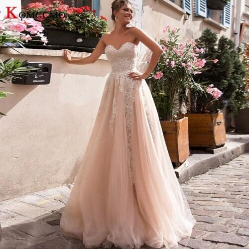 2021 New Arrival Strapless Court Train Bridal Ball Gown Luxury Embroidery Appliques Tulle Sleeveless Zipper Back Wedding Dress