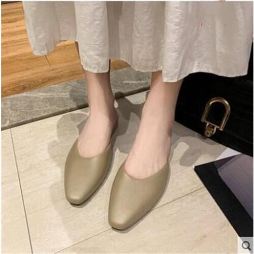 Womens anti slip outdoor wear indoor leisure Womens slippers Summer 2020 new lazy one word slipper bag head thick heel pointed