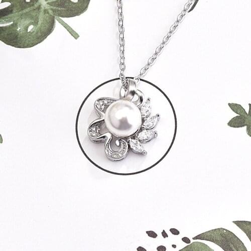 Elegant Dainty Necklace Female Charm Flower Pearl Pendant S92 5 Silvery Jewelry For Women Wedding Fashion Creative New Year Gift