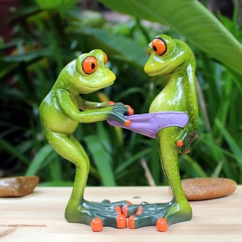 Resin Couple Frog Miniature Figurines for Interior Modern Lover Animal Statue Sculpture Decoration Object Decor Home Wholesale