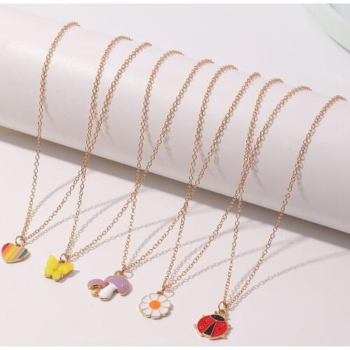Fashion Golden Necklaces Womens Lovely Butterfly Flower of Love Alloy Link Chain Pendant Necklaces Jewelry for Girls