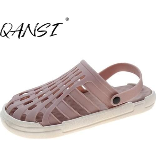 Summer Casual Hollow Out Garden Shoes Womens Slippers Flat Waterproof Women Shoes Outdoor Comfortable Breathable Women Sandals