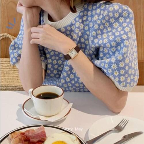 Sweet Design Knitted Cropped Top O Neck Short Sleeve Little Daisy Pattern Knitwear Women Top