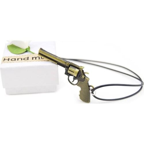 Mens CS GO Revolver Pendant Necklace Vintage Leather Chain Counter Strike Gun Necklace Male Jewelry Boyfriend Gift Souvenirs