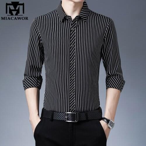 New Brand Designer Striped Shirts Men Slim Fit Luxury Casual Shirts Spring Long Sleeve Camisa Masculina Men Clothing C805