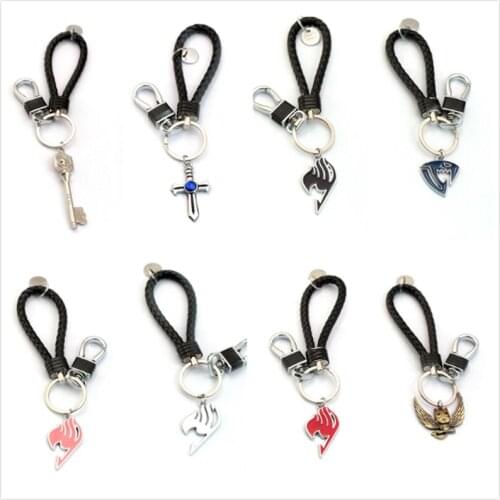 Fairy Tail Keychain Pendant Luxury Metal Chaveiro Anime Natsu Leather Key Ring Chain Holder For Car Charm Jewelry Accessories