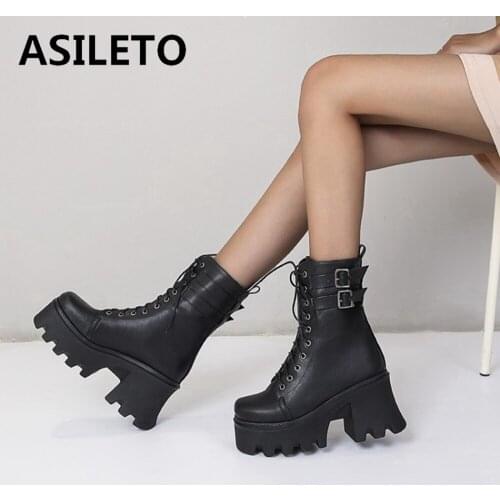 2021 Gothic Women Ankle Boots High Platform Motorcycle Lace Up Buckle Top Quality Autumn Winter Warm Chunky High Heels S2366