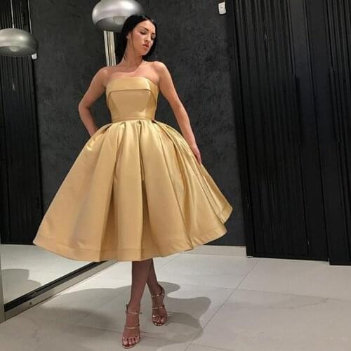 2020 Tea Length Ruched Satin Homecoming Dresses Strapless Zipper Back Short Prom Dress Bride Party Gowns