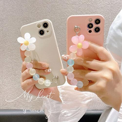 Color Pearl Bracelet Flower Cute Phone Case For iphone 12 Mini Max 11 Pro X XR XS 7 8 Plus SE 2020 Fashion Liquid Silicone Cover