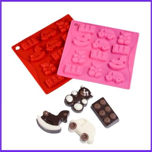 1pc Silicone Chocolate Mold DIY 12 Cavity Rocking Horses Bear Toy Car Trojan Handmade Soap Ice Cake Decorating Tools