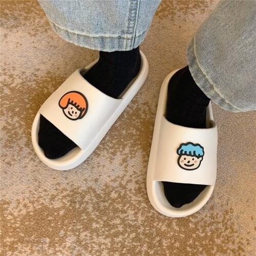 2021 summer home indoor non-slip slippers fashion trend cartoon soft and comfortable large size ladies slippers