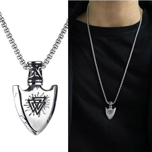 Retro Mens Vking Nordic Rune Triangle Totem Necklaces for Men Party Jewelry Vintage Stainless Steel Shield Pendant Necklaces