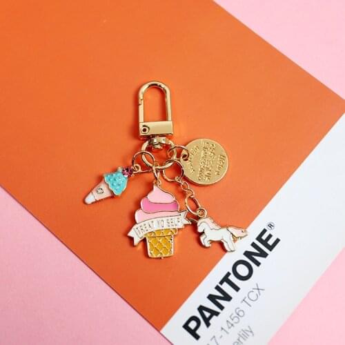 2021 Cartoon Lotso Bear Unicorn Daisy Ice Cream Keychain Women Metal Key Chains Bag Pendent Airpods Accessories D473
