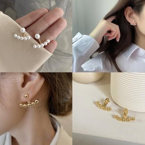 2021 New Fashion Korean Gold Color Metal Pearl stud Earrings Simulated Pearl Simple Versatil Earrings for Women Party Jewelry