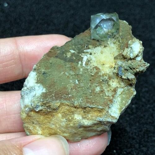 36.3gNatural rare polyhedral transparent fluorite and crystal mineral specimen energy original stone teaching home decoration