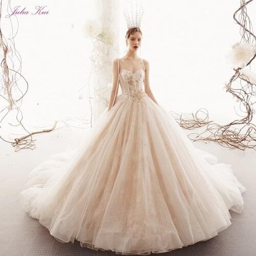Julia Kui New Style Sweetheart Ball Gown Wedding Dress 2019 Beaded Pearl Chic Tiered Tulle Spaghetti Straps Lace Up Bride Gown