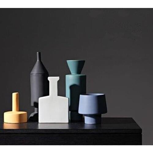 European-style ceramic vase, colorful artwork, home office restaurant bar desktop decoration gift