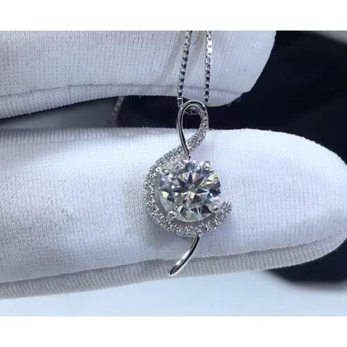 Passed Diamond Test Perfect Cut Moissanite S925 Silver D Color VVS Musical Note Pendant Diamond Necklace Women Luxury Jewelry