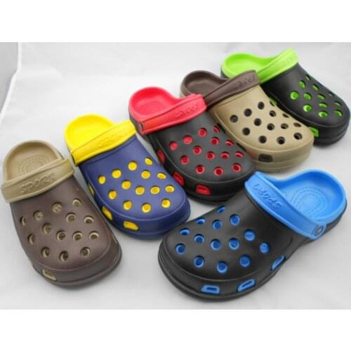 2019 New double bottom foot garden shoes Non-slip round hole shoes mens beach shoes breathable mens shoes