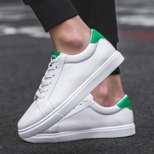 Men Shoes 2021 Newest Boy Student Fashion Little White Shoes Summer Comfy Breathable Male Casual Gym Shoes Light Running Shoes