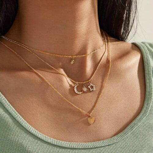 Fashion New Heart Shell Pendant Necklace for Women Gold Color Rhinestone Moon Star Clavicle Chain Female Short Necklace 2020