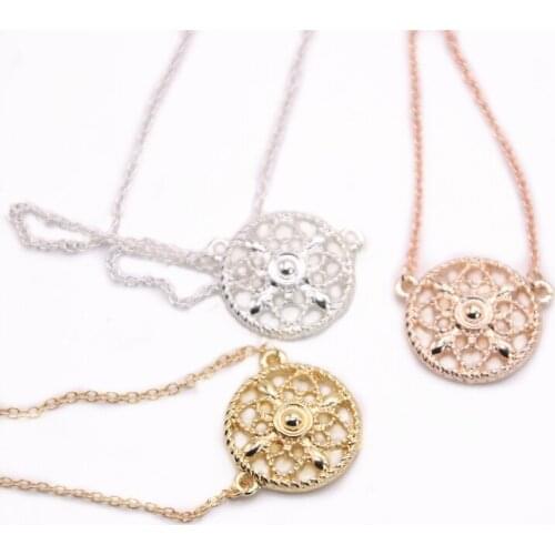 NEW Classic Round Necklace Hollow Out Flower Design Pendant Necklace Three Color Optional