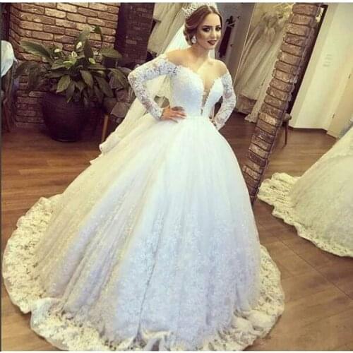 Vintage Ball Gown Long Sleeve Wedding Dress v-neck lace 2021 Plus Size Bridal dresses Wedding Gowns Nigeria