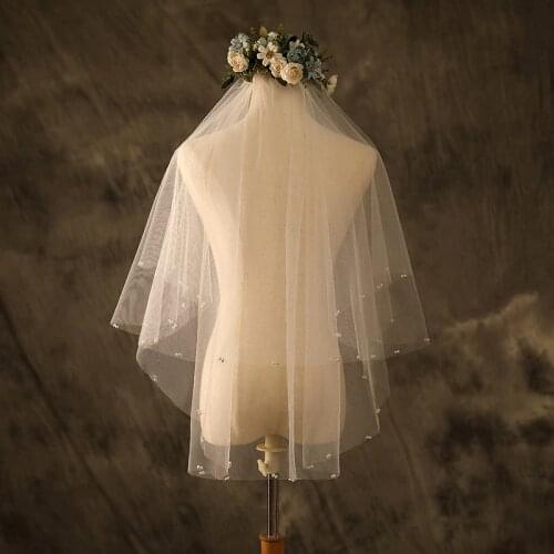 Woman Tulle Cut Edge Wedding Veils With Comb Two Layer White Ivory Short Bridal Veil With Pearl Simple Wedding Accessories Welon