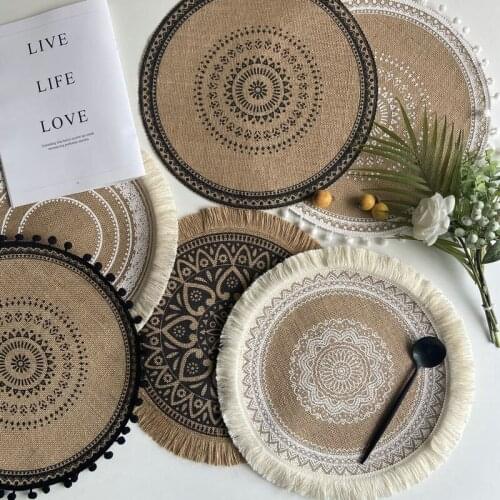 Round Embroidery/Lace Table Placemat Nordic Style Non-slip Placemat Heat Insulation Furniture Decoration Mat Coffee Cup Mats