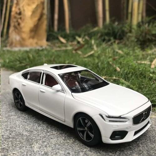 1:32 VOLVO S90 Alloy Car Diecasts Toy Vehicles Model Metal Car Pull Back Music Light Simulation Collection Gifts Toys for boys