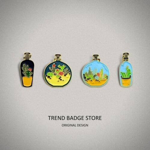 Trendy fashion various shapes natural cactus seagrass perfume bottle creative oil drop brooch Best friend badge