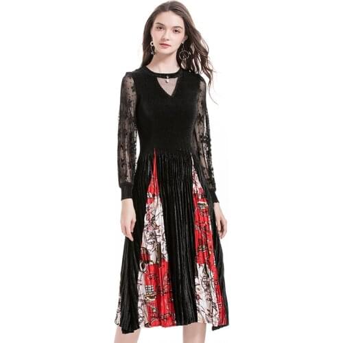 Plus Size Dress Women Long Sleeves 2019 Autumn Fashion Miyake Pleated Patchwork Printed Velvet Round Neck Elegant Dress Midi