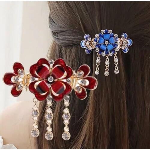 Muylinda Rhinestone Butterfly Insect Crab Hair Claw Womens Colorful Flower Hairpin Crab Claw For Girls Party Accessories Alloy