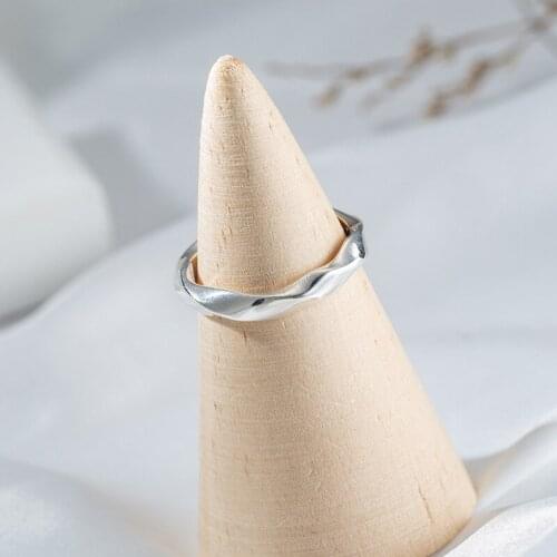 Fashion Female Twist Chains Finger Rings For Women Lover Wedding Jewelry Party Trendy Statement Rings Wholesale