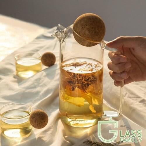 GF Glass Water Pitcher with Spherical Lid Borosilicate Heat Resistant Glasses Water Kettle Nordic Style Juice Jug Tea Pitcher