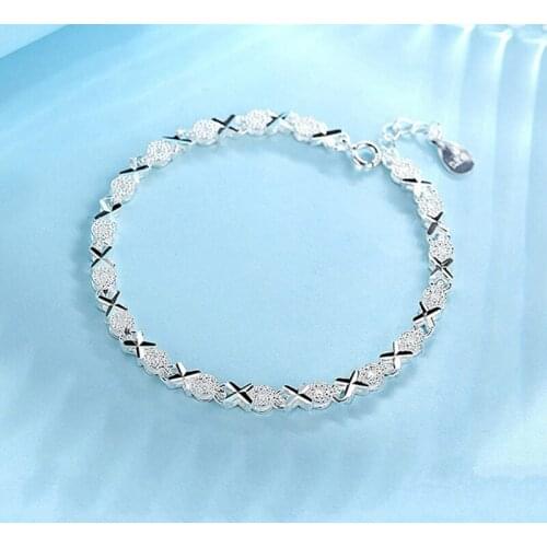 Hot Sale Womens Fashion Simple Personality Creative Crystal Bracelet Silver Wedding Bracelets For Women Jewelry Bangle Gifts