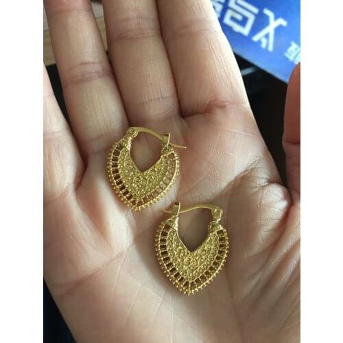 2pairs Romantic Gold color love heart Fashion Earrings Jewelry Womens Earrings gold filled girl mother Gift african Dubai India