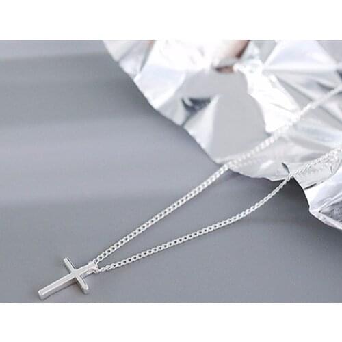 2021 New Women Cross Pendant Fashion Clavicle Chain Jewelry Simple Choker Necklaces Female Accessories dz866