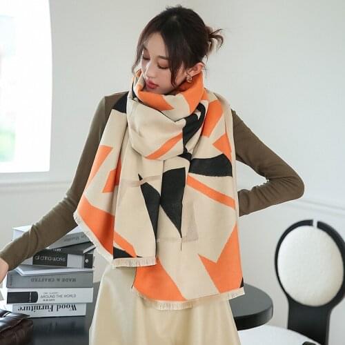 2021 Autumn Cashmere Thick Scarves Popular Print Beach Towel Winter Fashion 190X65CM Bandanna Female Sunscreen Dustproof Shawls