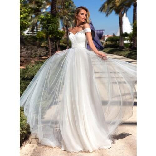 Off Shoulder Crystal Beaded A-Line Wedding Dresses 2020 Vintage Formal Long Tulle Bridal Gowns Simple Bling Bling